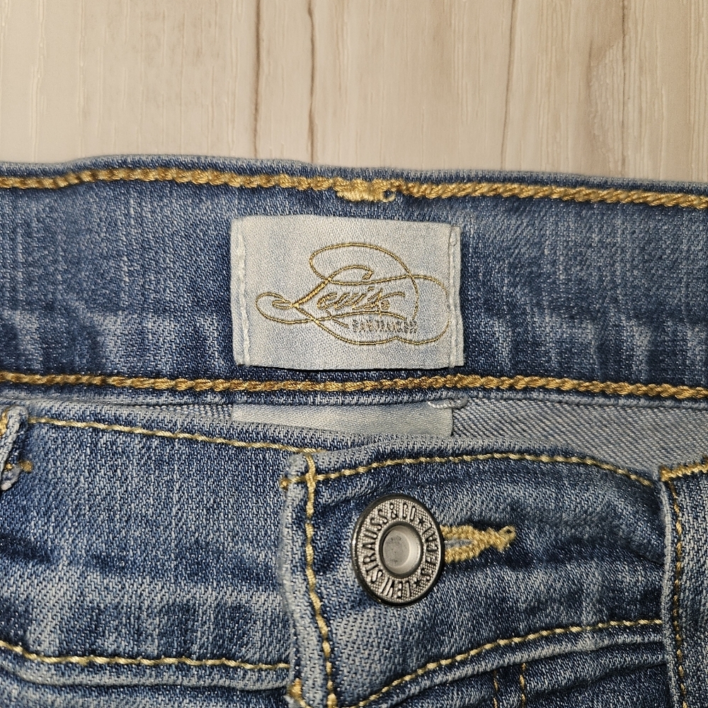 Levi’s 512 Perfectly Slimming Capri Jeans Women’s Size 8 Stretch Denim - Picture 6 of 12